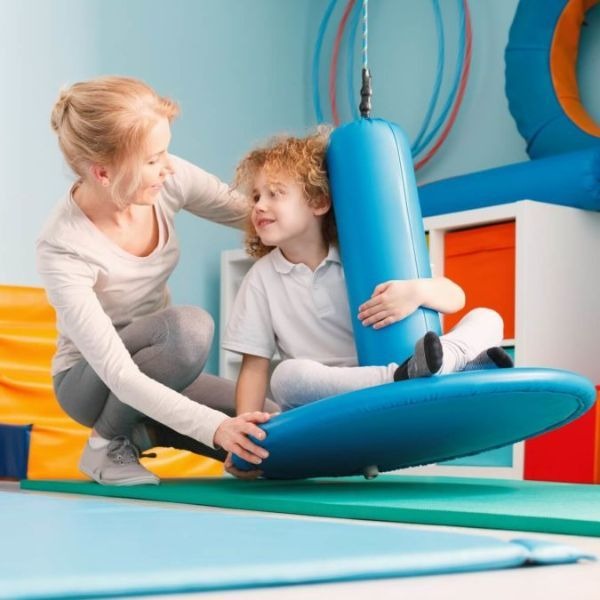 Pediatrik Rehabilitasyonda Duyu Bütünleme ve DIR/Floortime Yaklaşımlarına Bakış